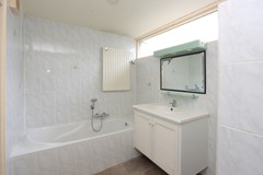 foto 23 Kreek 125 badkamer 1.jpg
